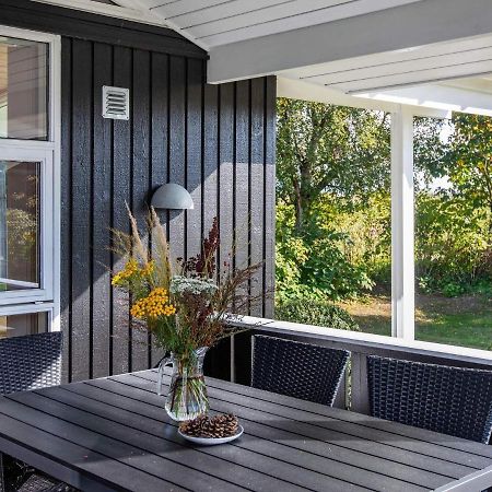 10 Person Holiday Home In Idestrup Bøtø By المظهر الخارجي الصورة